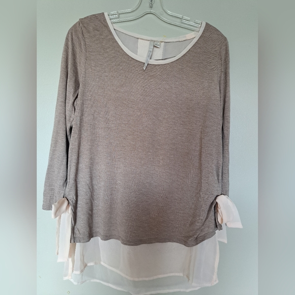 Lauren Conrad feminine top - Picture 1 of 2